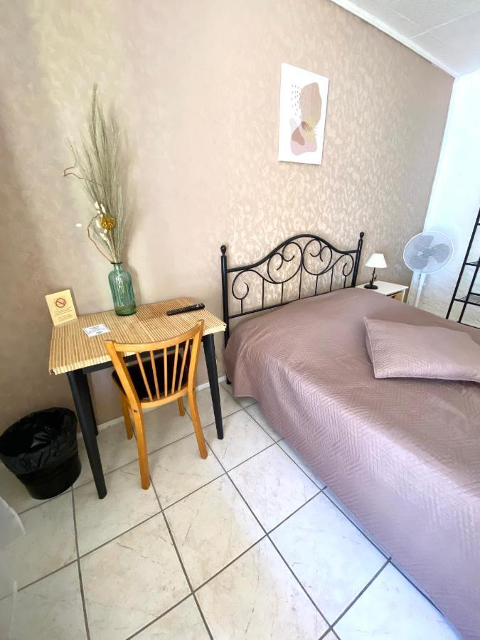 Les Voyageurs Hotel Charols Kültér fotó